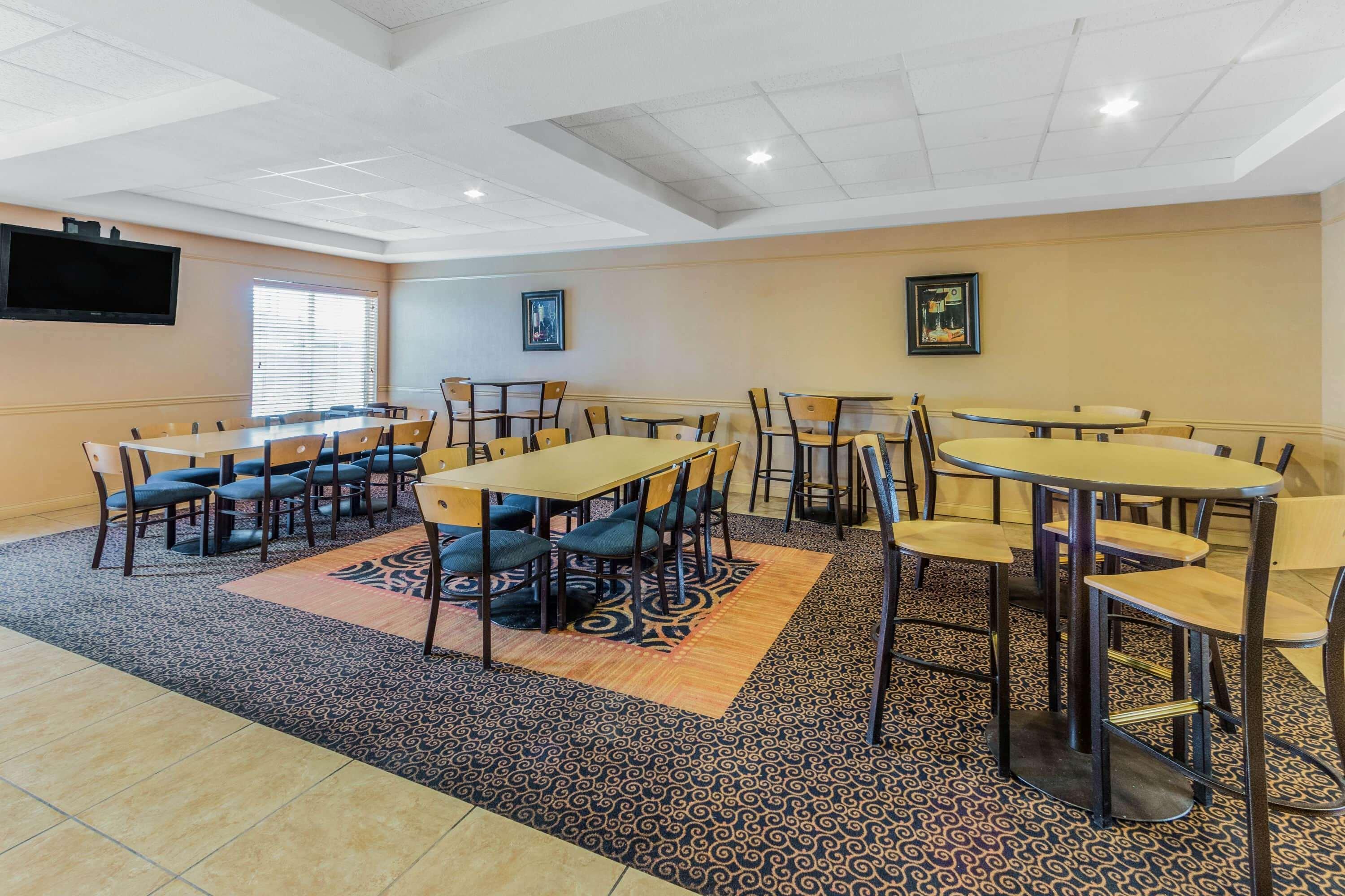 Hotel La Quinta By Wyndham 3*